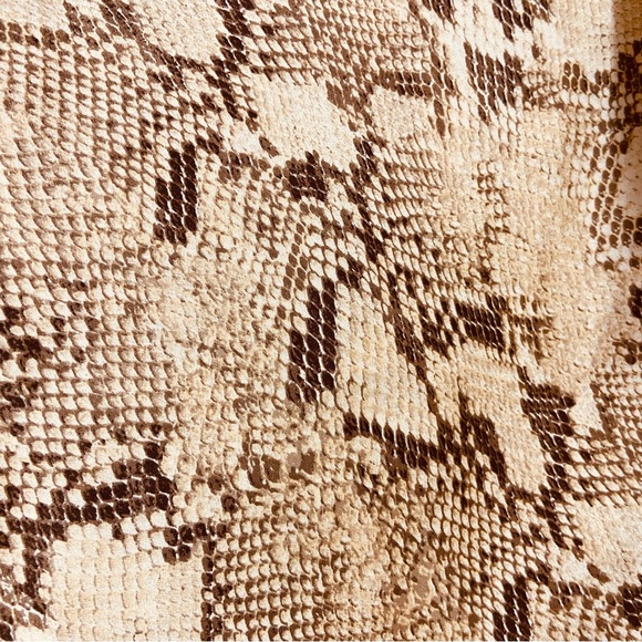 New BANANA REPUBLIC Dreamer 100% Silk Snake Print Petite Slip Maxi Dress Small P - Picture 12 of 15